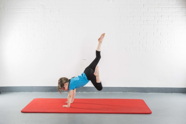 Flüchtiger Handstand